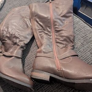 Brown Leather Boots Size 9W